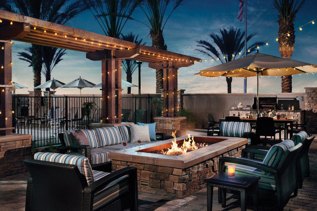 By Marriott St. Louis Westport 3*